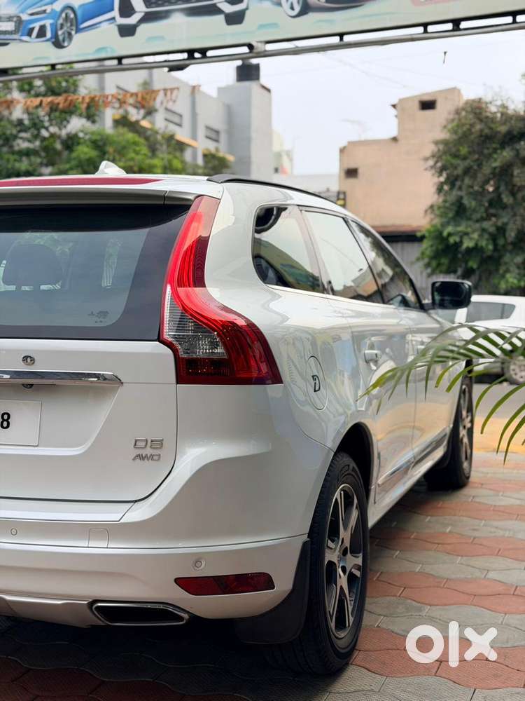 Volvo Xc60 D5 Awd Automatic, 2016, Diesel