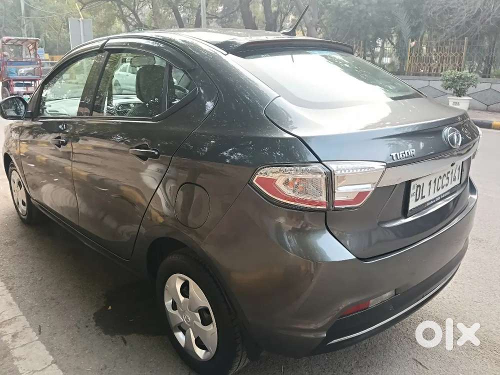 Automatic Facelift Sedan
