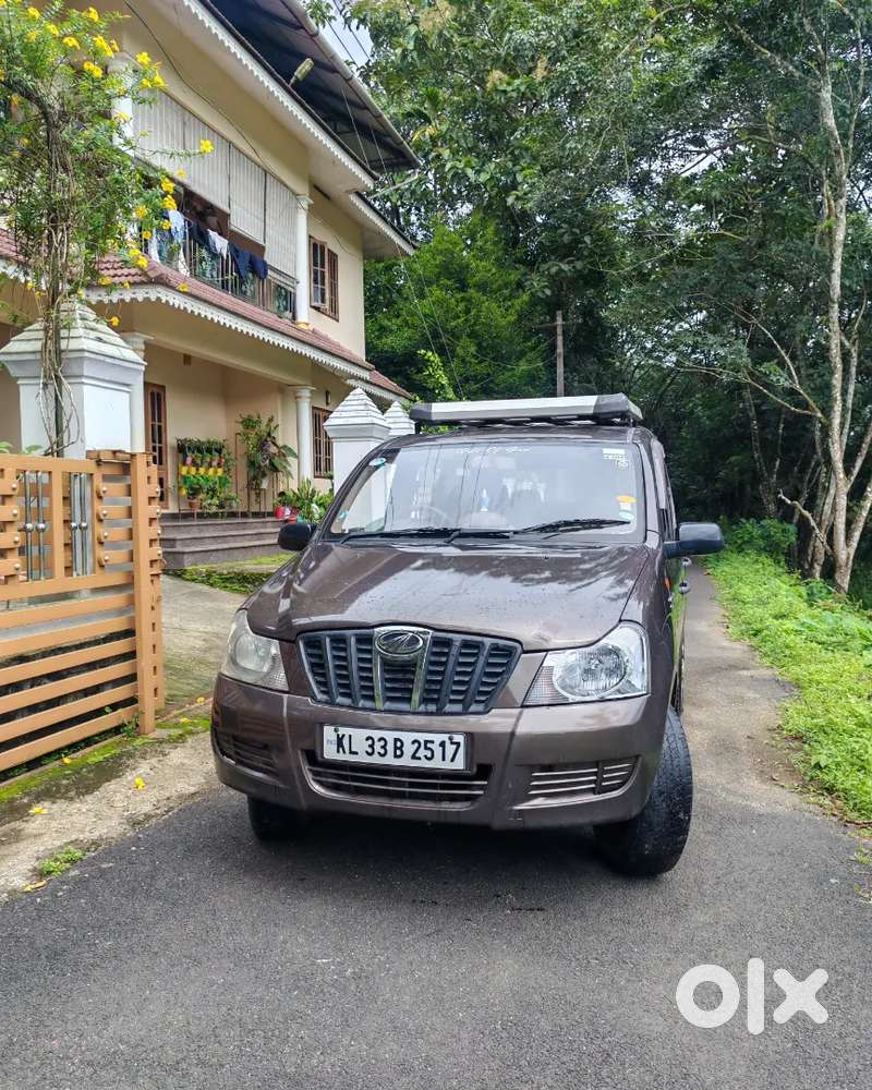 Mahindra Xylo 2010