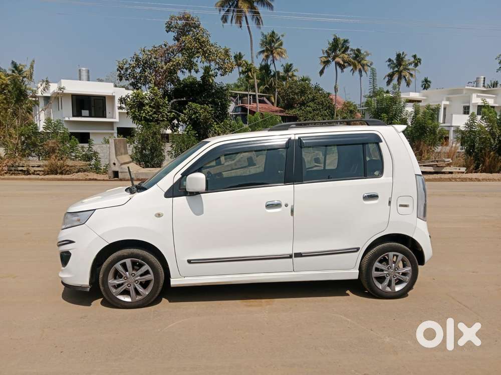 Maruti Suzuki Wagon R Vxi Amt1.2, 2017, Petrol