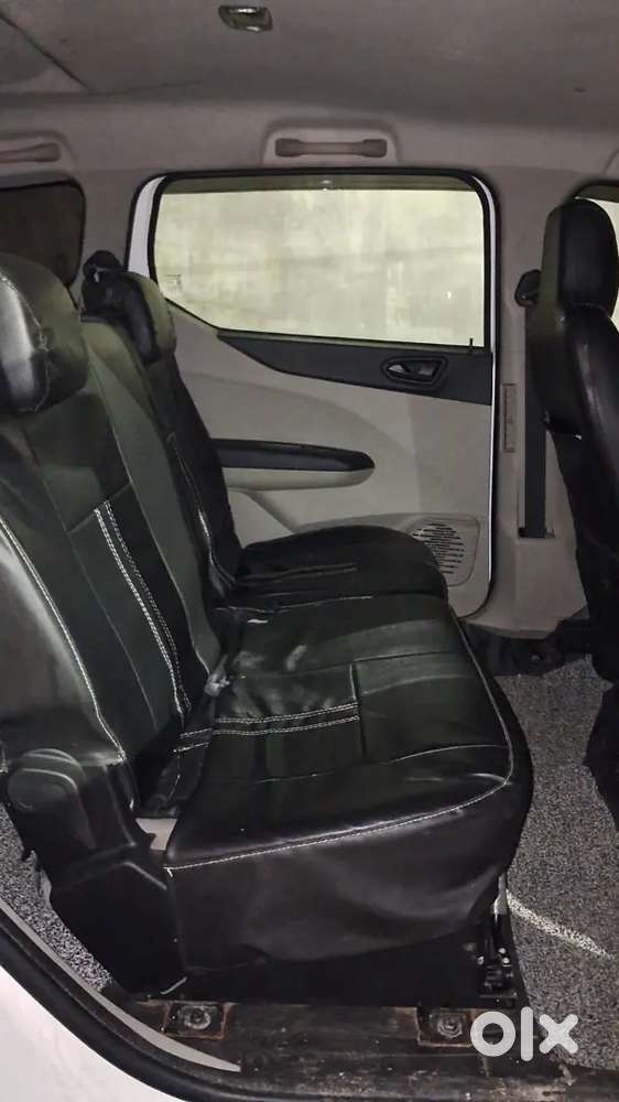Renault Triber 2023 Rxt