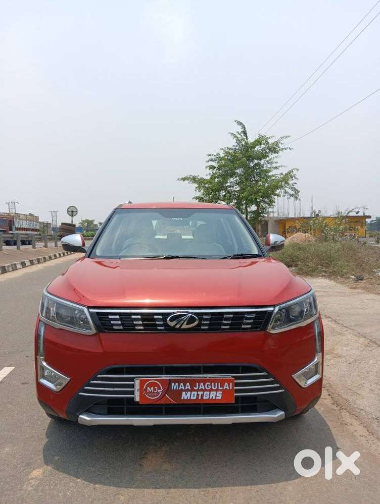 Mahindra Xuv300 W8 Option, 2020, Petrol