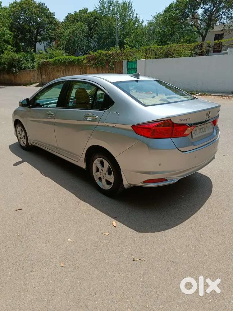 Honda City V Mt 2015 Silver