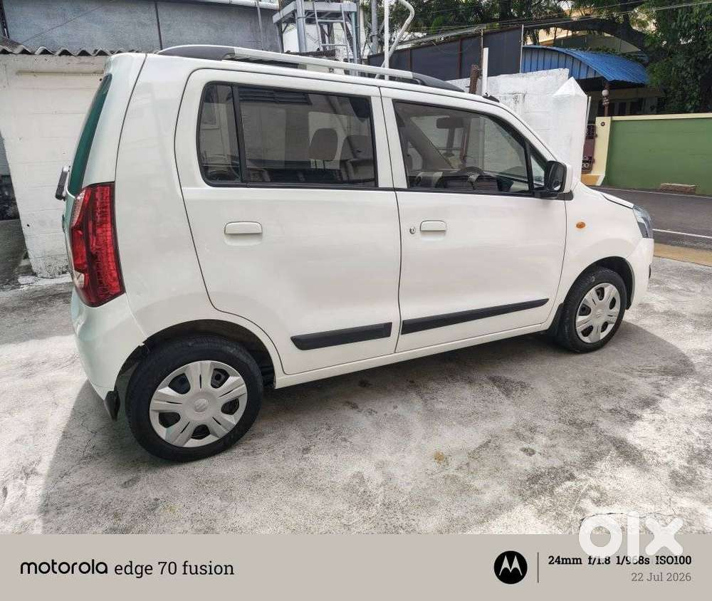 Maruti Suzuki Wagon R 1.0 Vxi Amt, 2015, Petrol