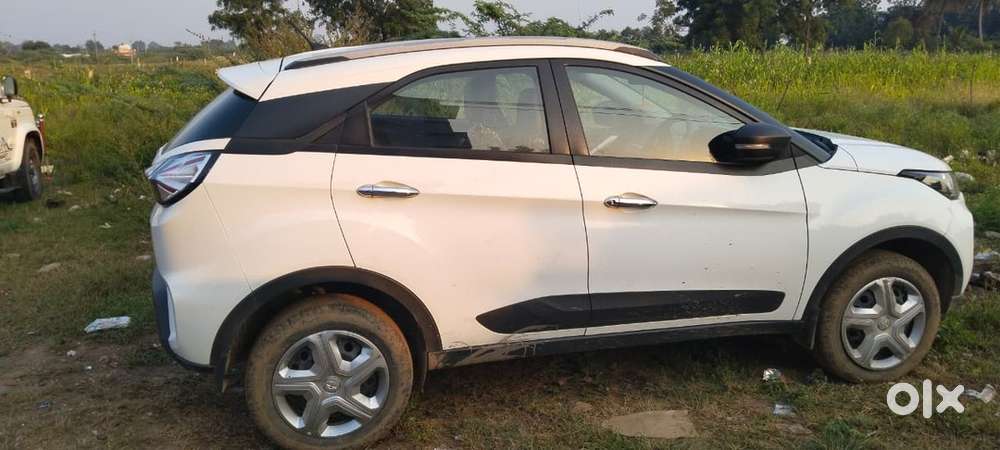 Tata Nexon Petrol 2023