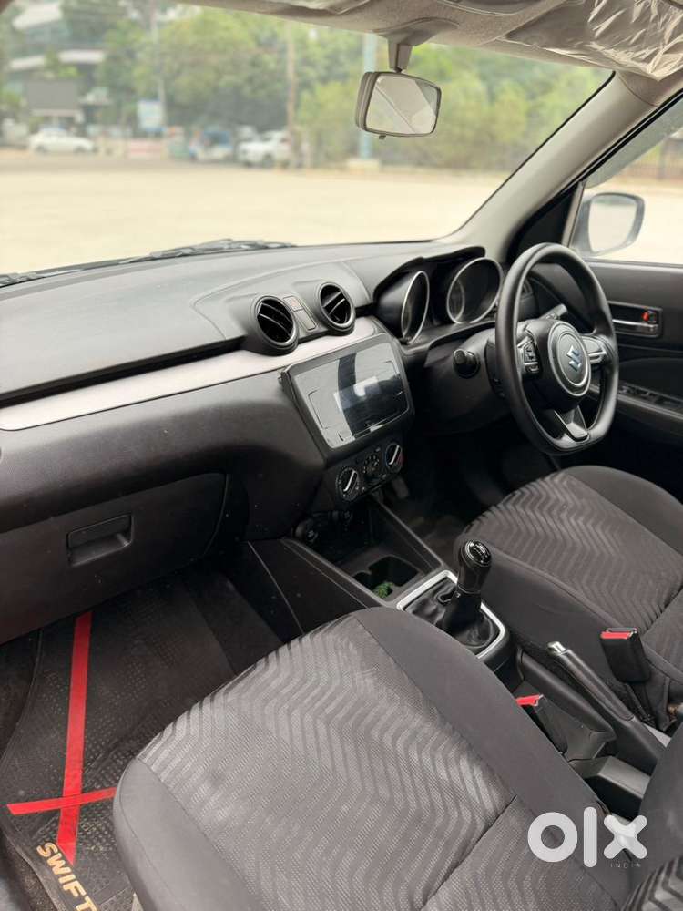 Maruti Suzuki Swift Vxi Optional, 2021, Petrol