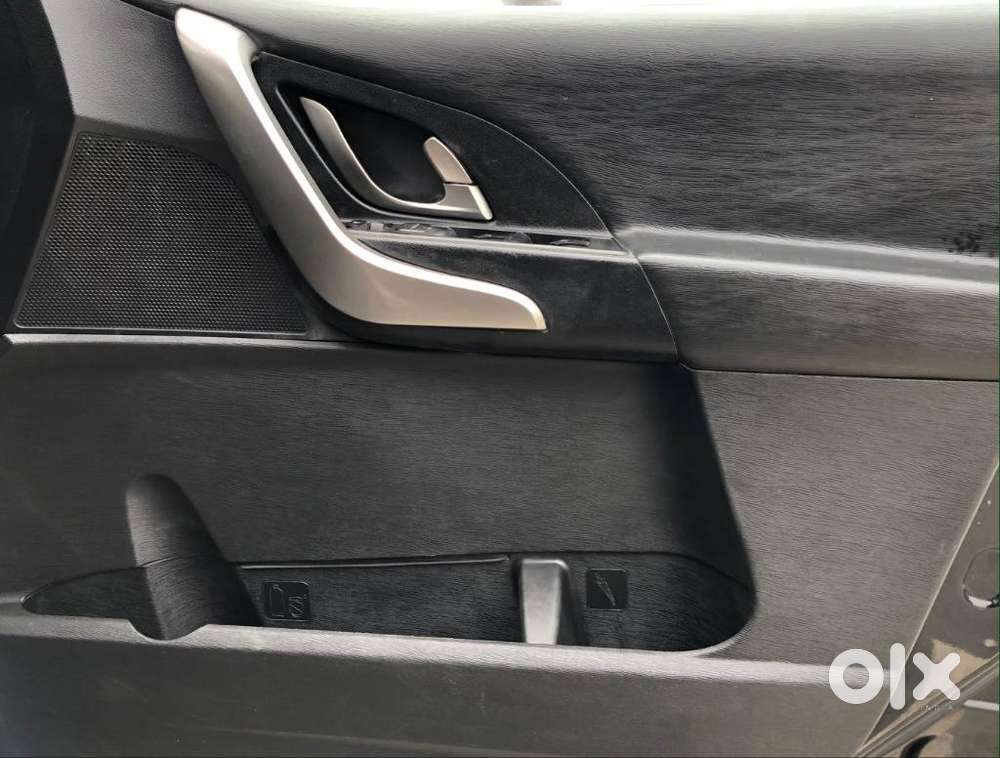 Mahindra Xuv500 W9 At 1.99, 2021, Diesel