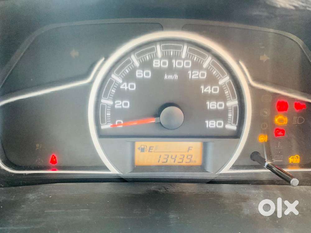 Maruti Suzuki Alto 800 2012-2016 Lxi Anniversary Edition, 2023, Petr..