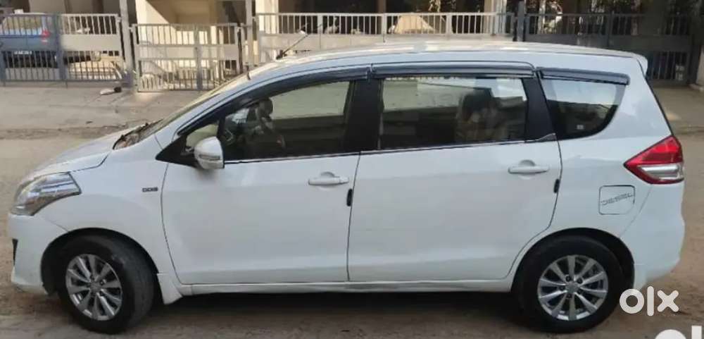 Maruti Suzuki Ertiga 2015