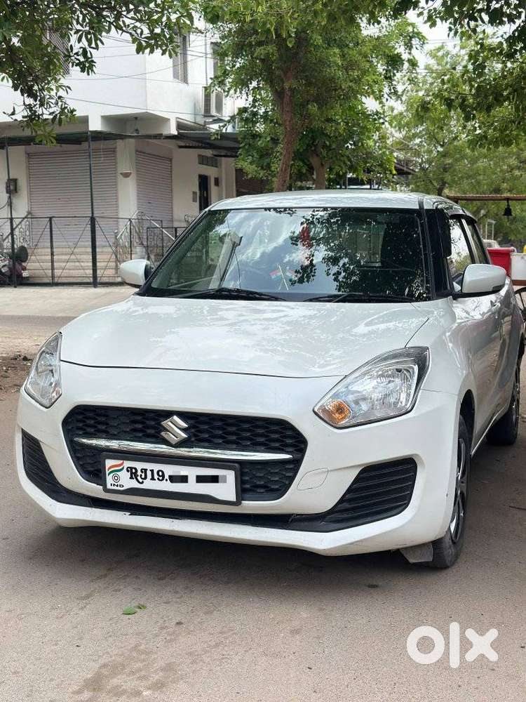Maruti Suzuki Swift Vxi Abs Bsiv, 2022, Petrol