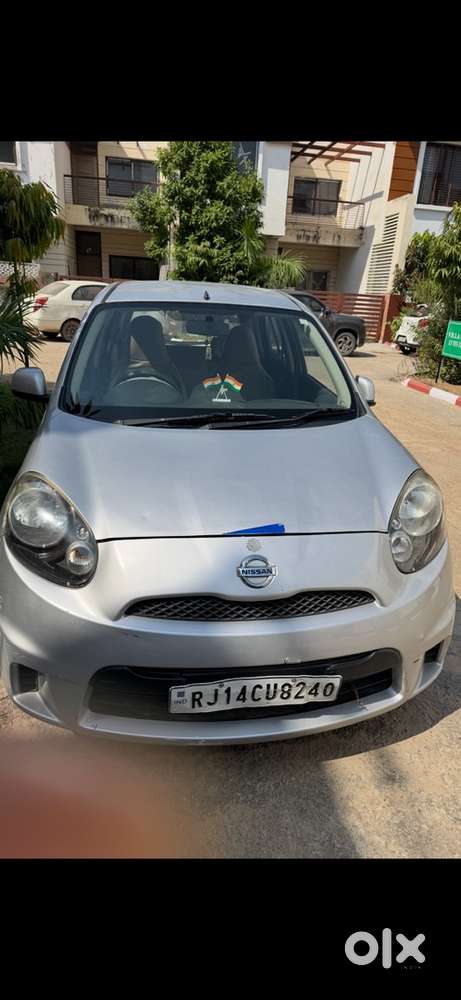 Nissan Micra Active 2013