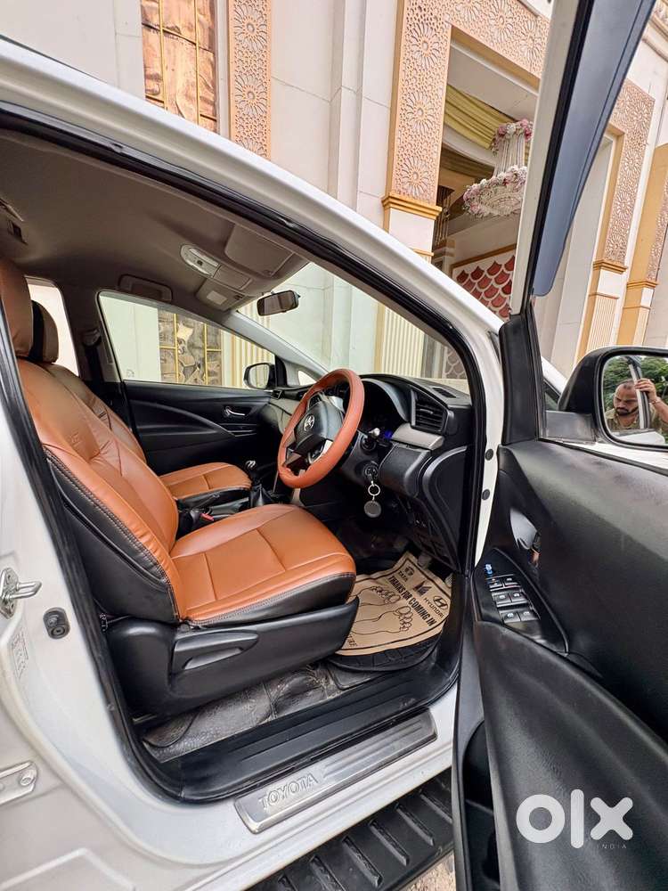 Toyota Innova Crysta 2.4 Gx Mt, 2016, Diesel