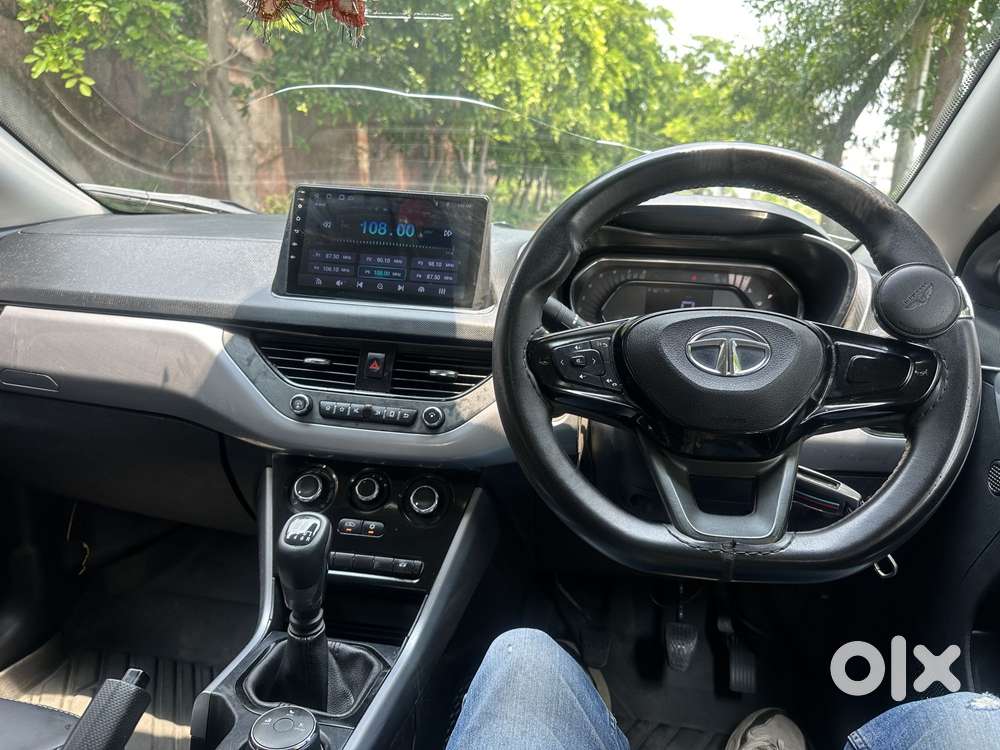 Tata Nexon 1.2 Revotron Xm (s), 2023, Petrol