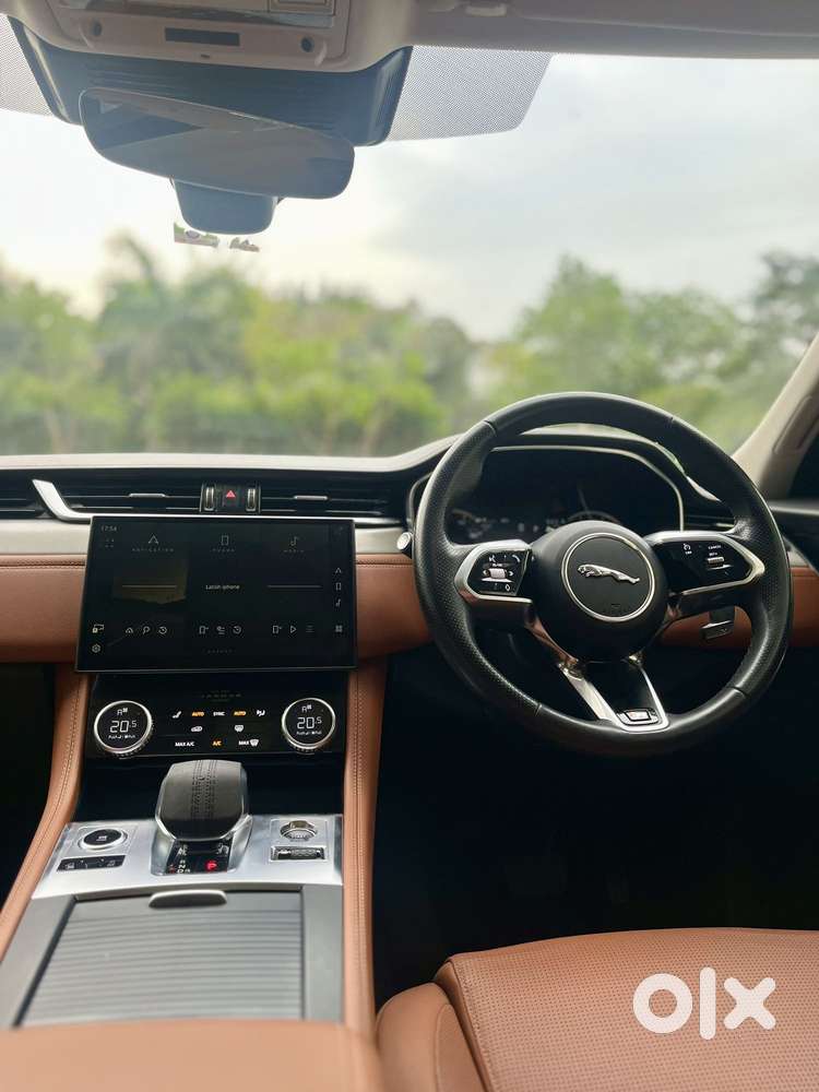 Jaguar F-pace 2.0 R Dynamic S, 2023, Petrol