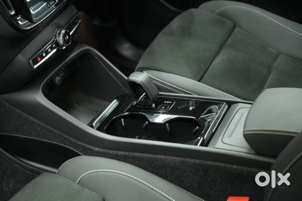 Volvo Ex40 Core, 2024, Electric