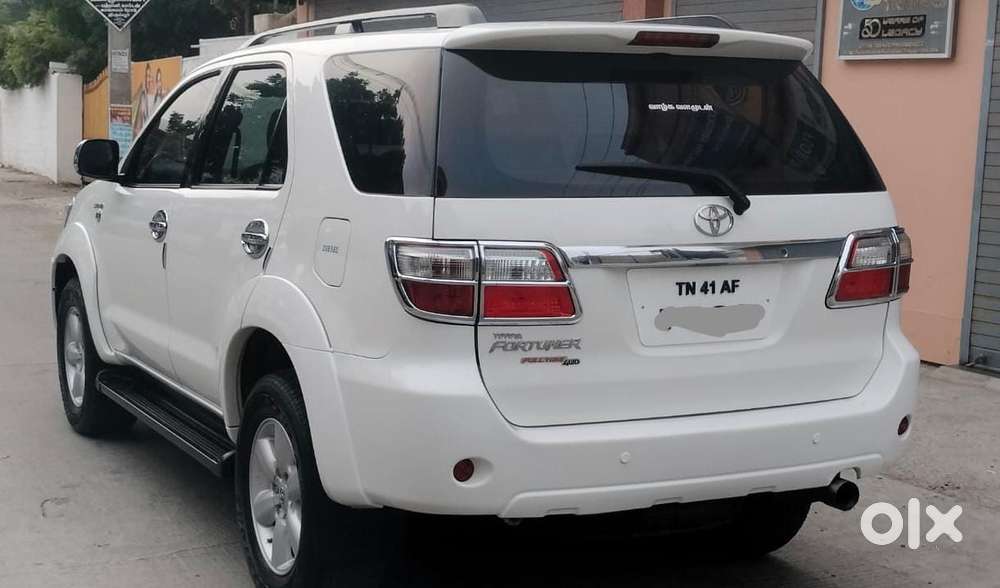 Toyota Fortuner 4x4 At, 2010, Diesel