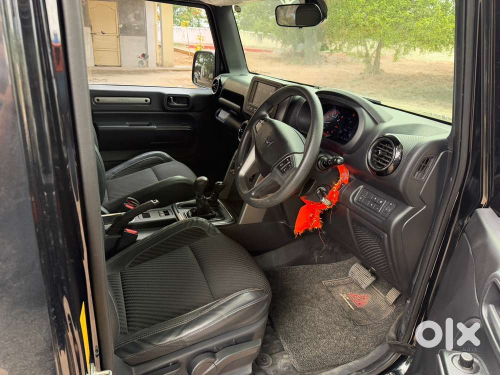 Mahindra Thar Petrol 2023