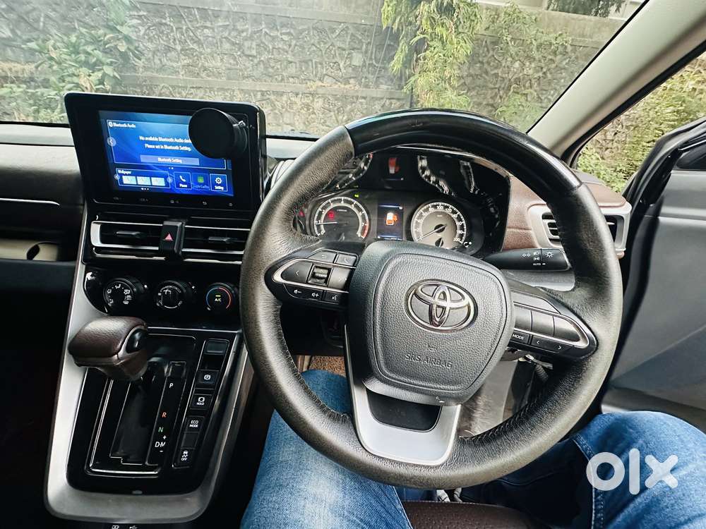 Toyota Innova Hycross 2.0 Gx 8 Str, 2022, Petrol