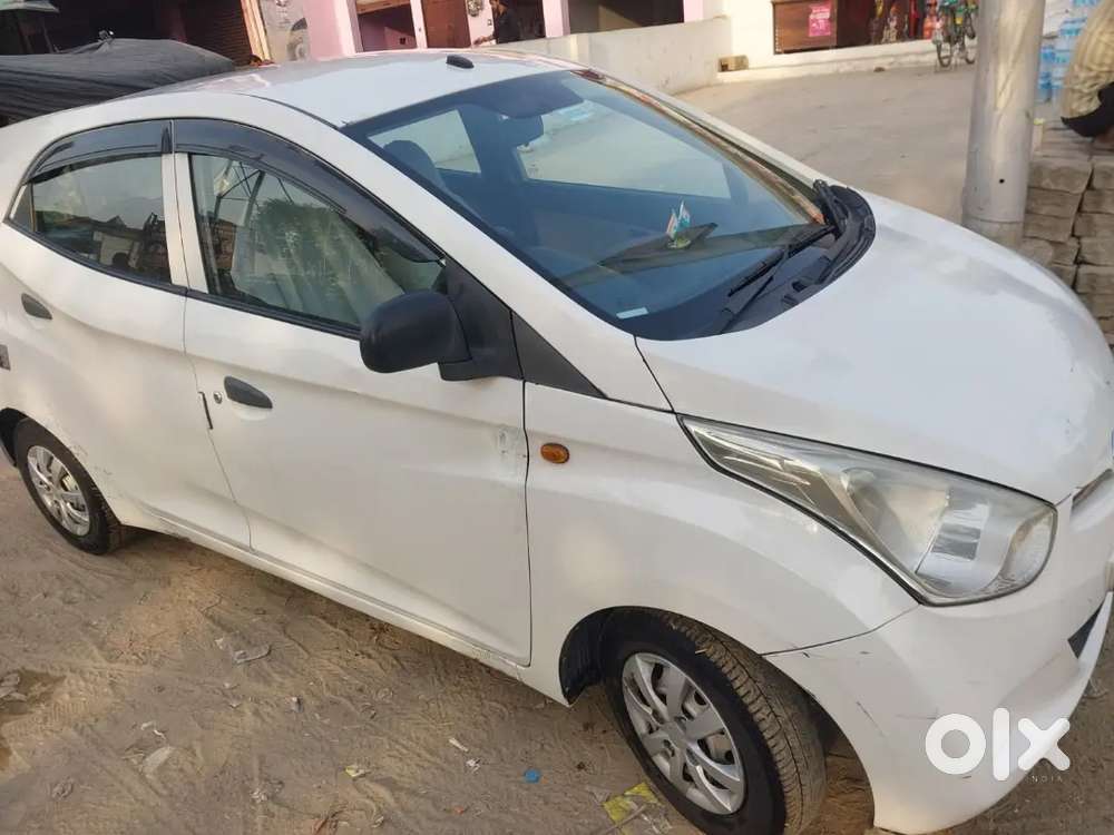Hyundai Eon 2012 Lpg 90000 Km Driven