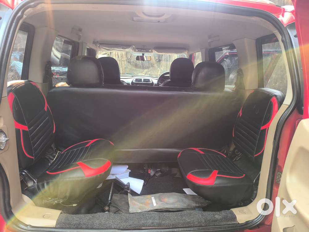 Mahindra Tuv 300 T10, 2018, Diesel