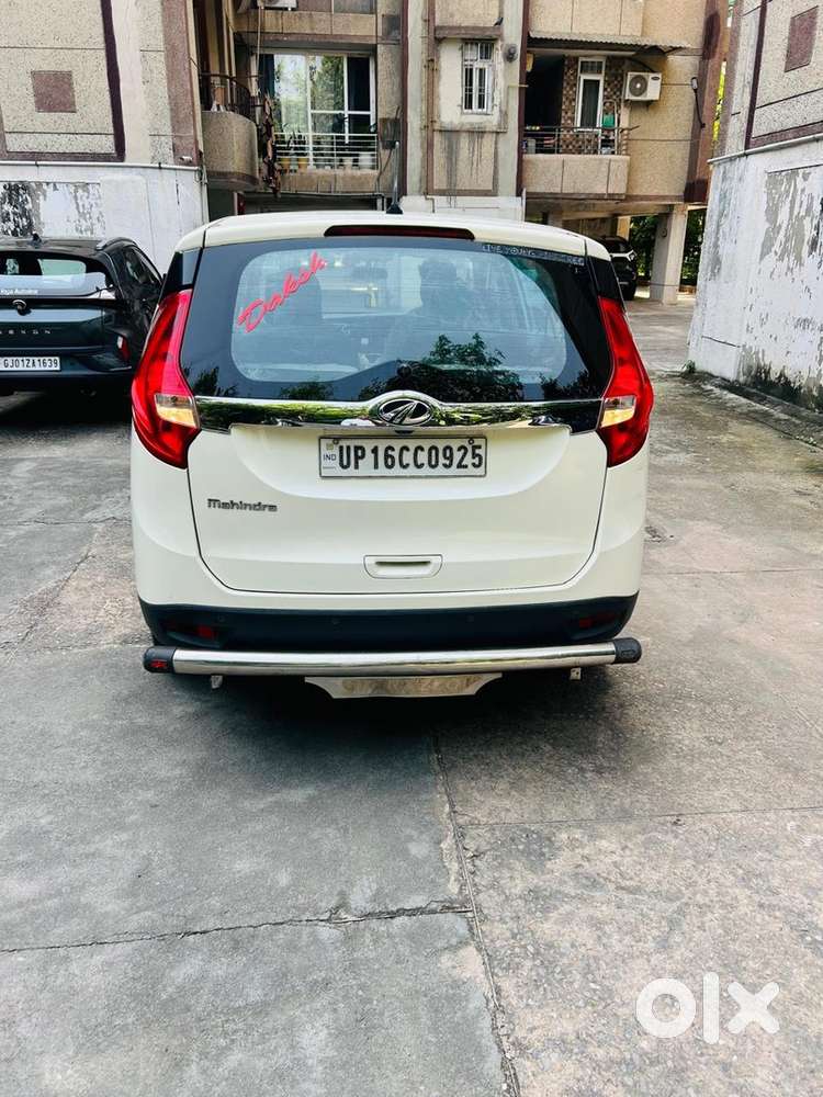 Mahindra Marazzo Diesel 2019