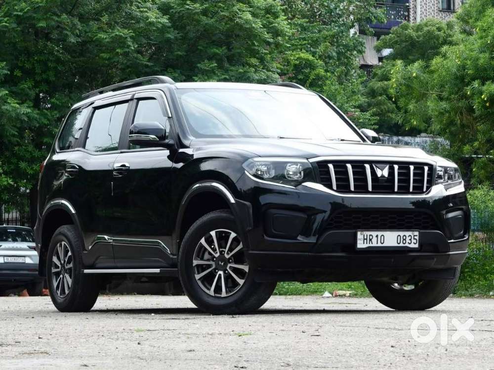 Mahindra Scorpio N Z4 Petrol Mt 7 Str, 2023, Petrol
