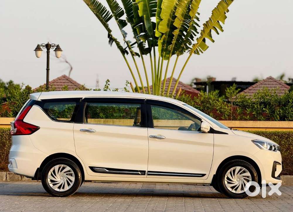 Maruti Suzuki Ertiga Vxi (o) Cng, 2024, Cng & Hybrids