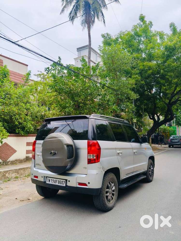 Mahindra Tuv 300 T10, 2018, Diesel