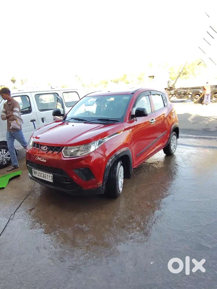 Mahindra Kuv 100 2019