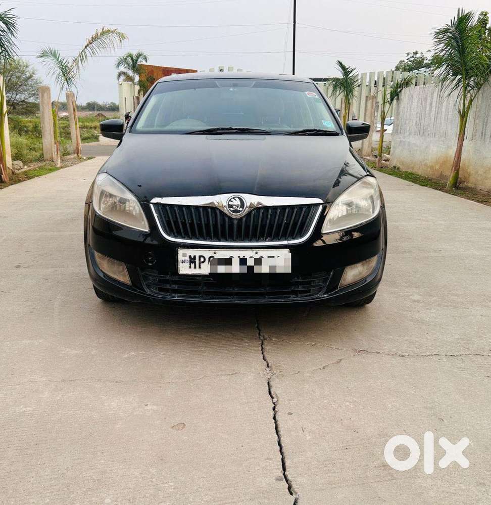 Skoda Rapid 2013-2016 1.5 Tdi At Elegance Black Package, 2014, Diese..