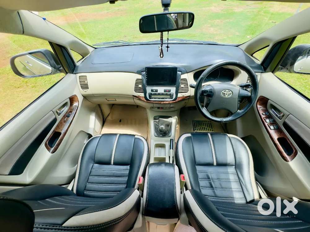 2012 December Innova V