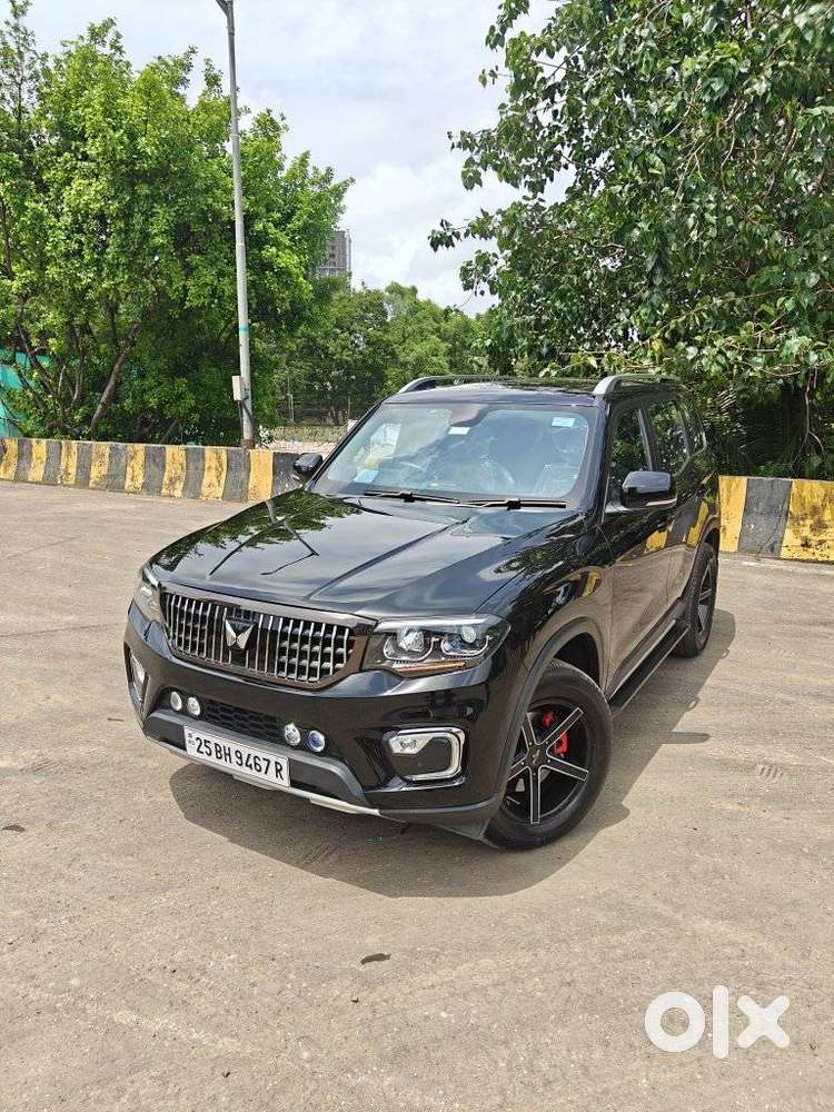 Mahindra Scorpio-n 2.0 Z8 Petrol At 7 Str, 2025, Petrol