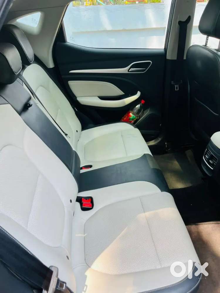 Mg Astor 2022 Petrol 6300 Km Driven