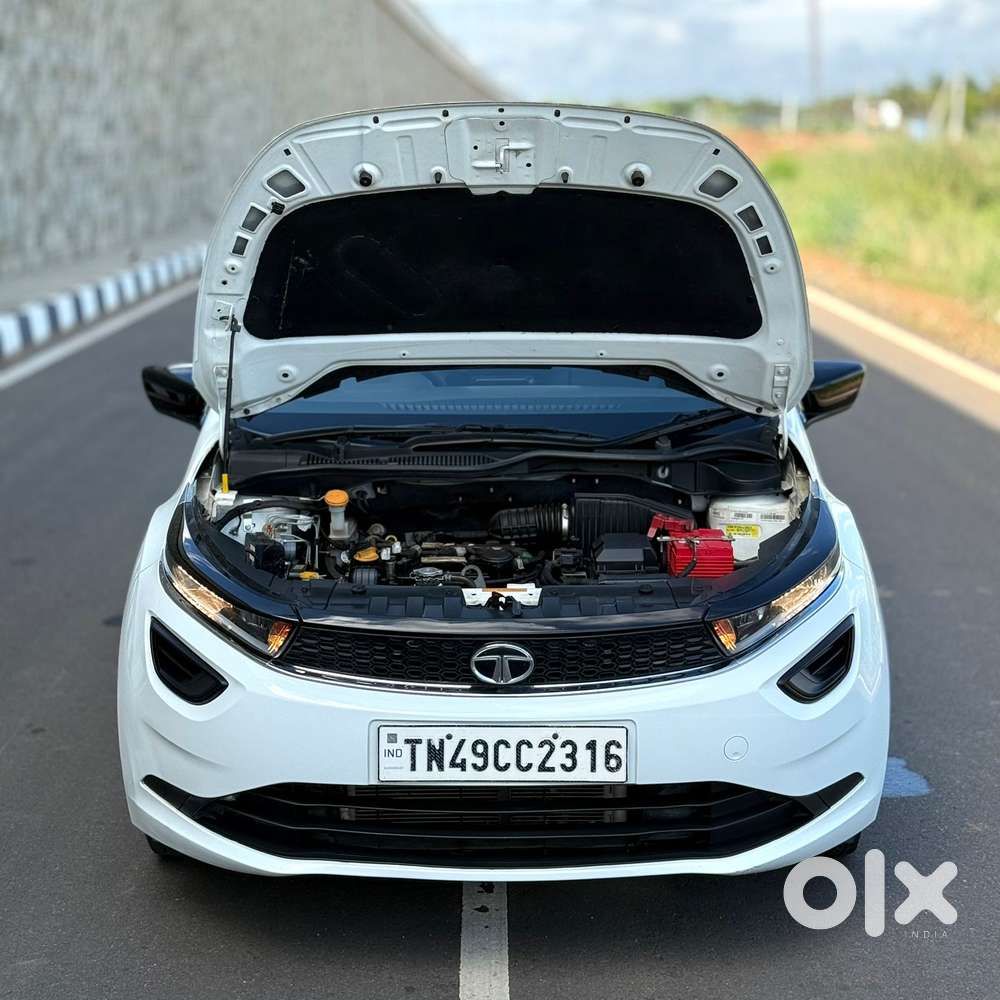 Tata Altroz 1.2 Xe, 2020, Petrol