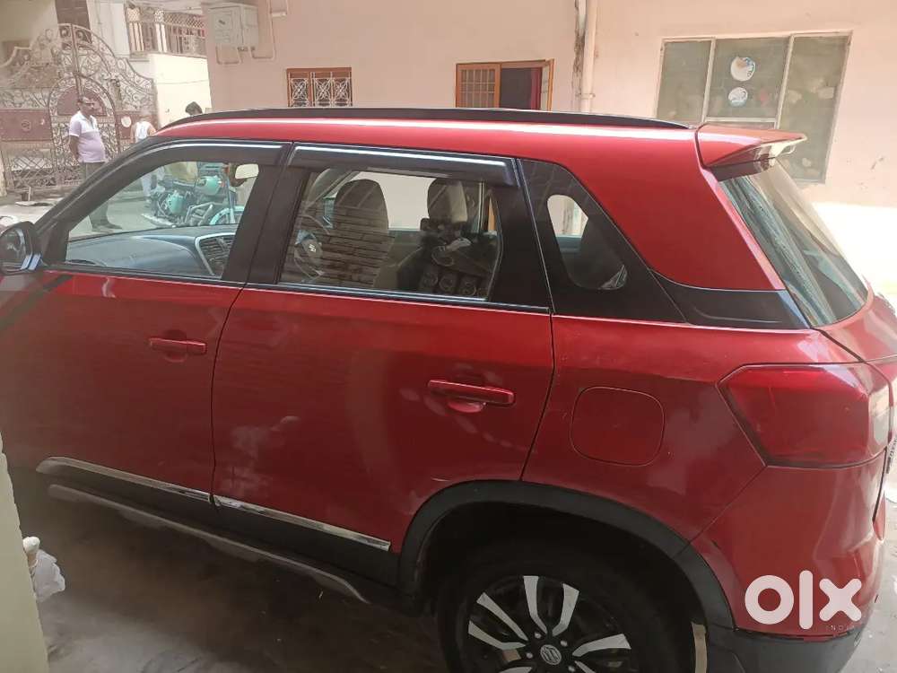 Maruti Suzuki Vitara Brezza 28/12/2017 Diesel 81000 Km Driven