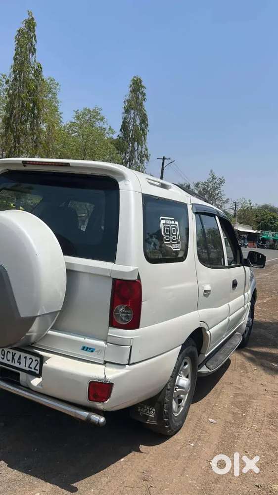 Tata Safari Dicor 2011