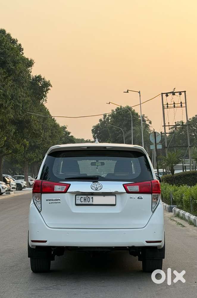 Toyota Innova Crysta 2.4 Gx Limited Edition 7 Str, 2020, Diesel