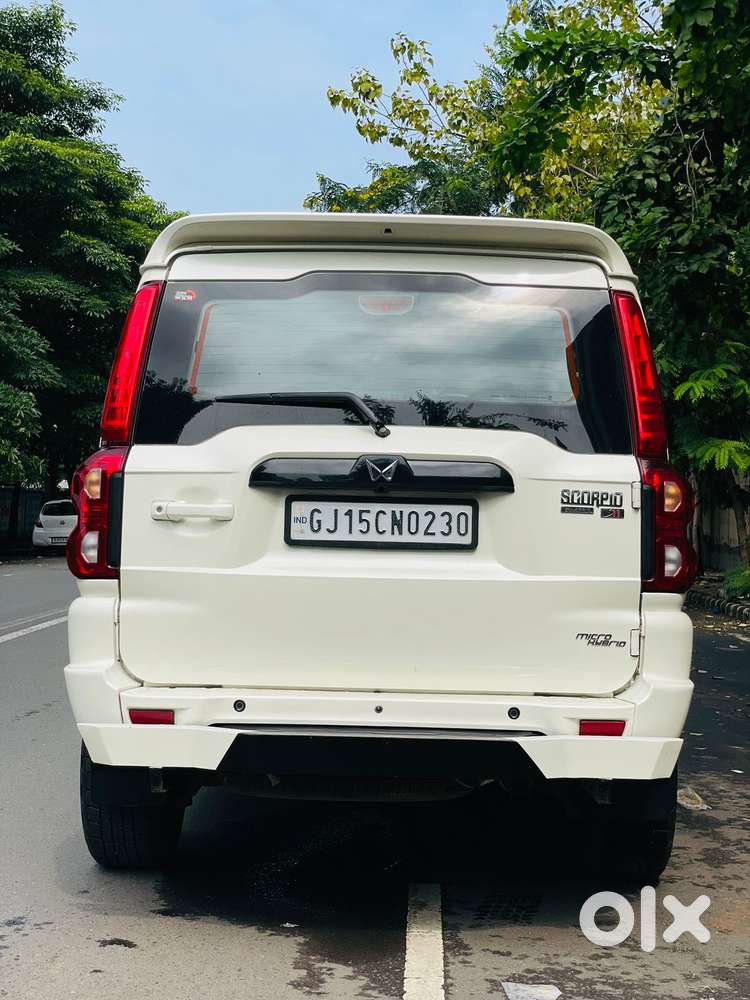 Mahindra Scorpio Classic 2.2 S 11 Mt 7 Str, 2023, Diesel