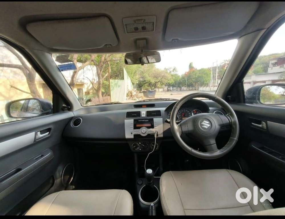 Maruti Suzuki Swift 2011 Petrol Well Maintained