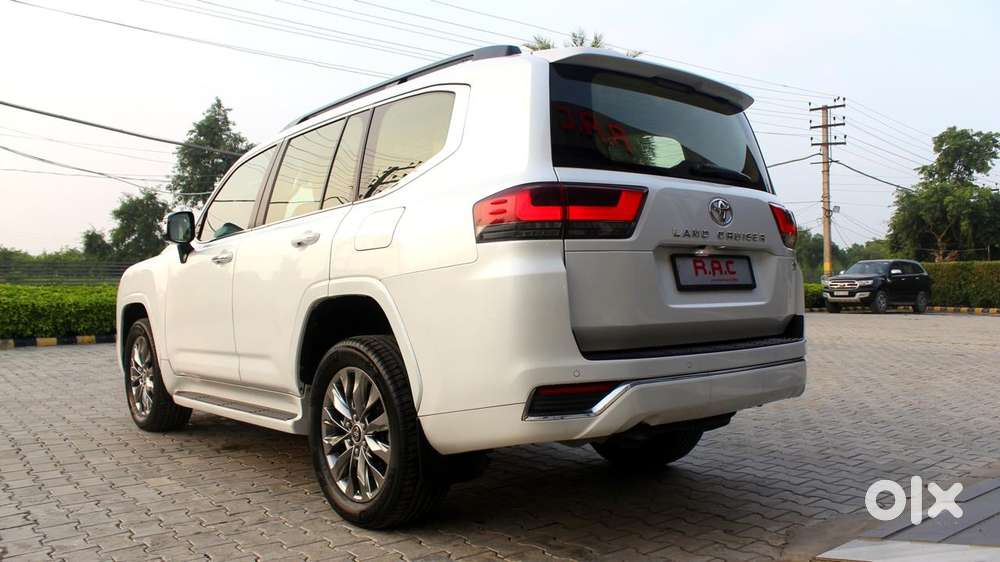 Toyota Land Cruiser 3.3 Zx Diesel, 2022, Diesel
