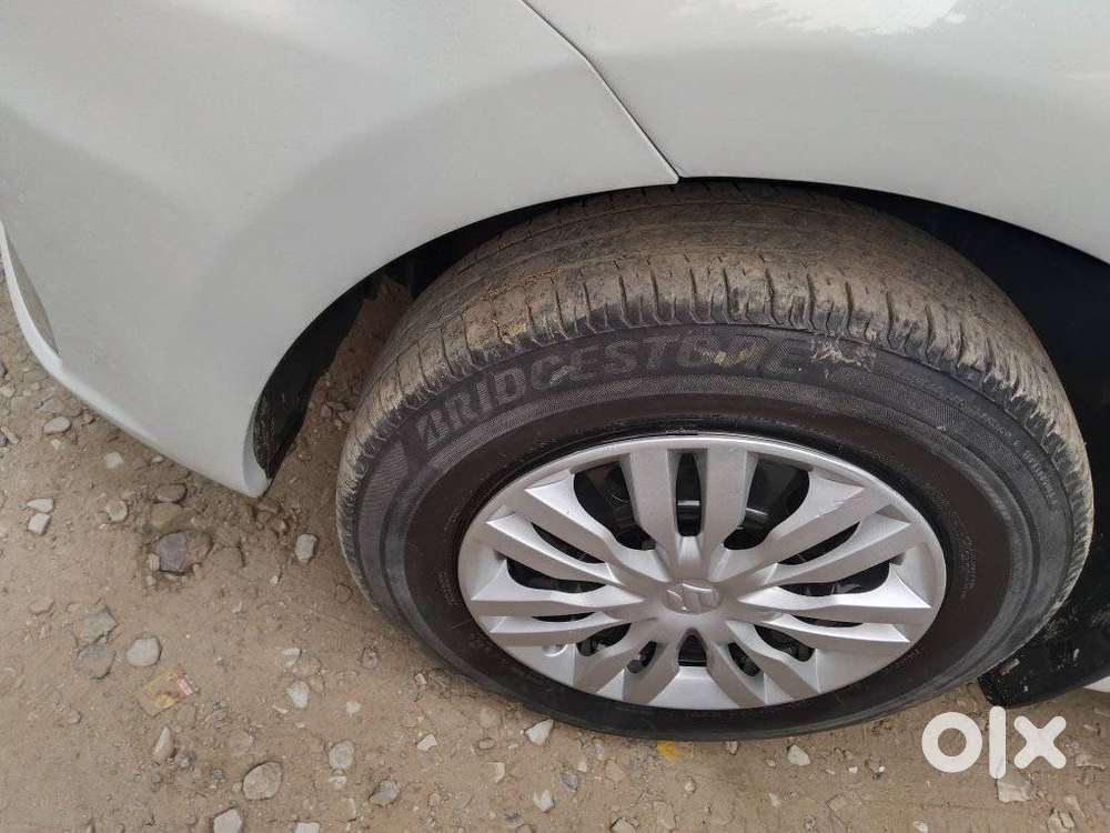 Maruti Suzuki Dzire 1.2 Vxi Cng, 2024, Cng & Hybrids