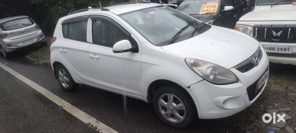 Hyundai I20 Sportz 1.2 Mt Dual Tone, 2011