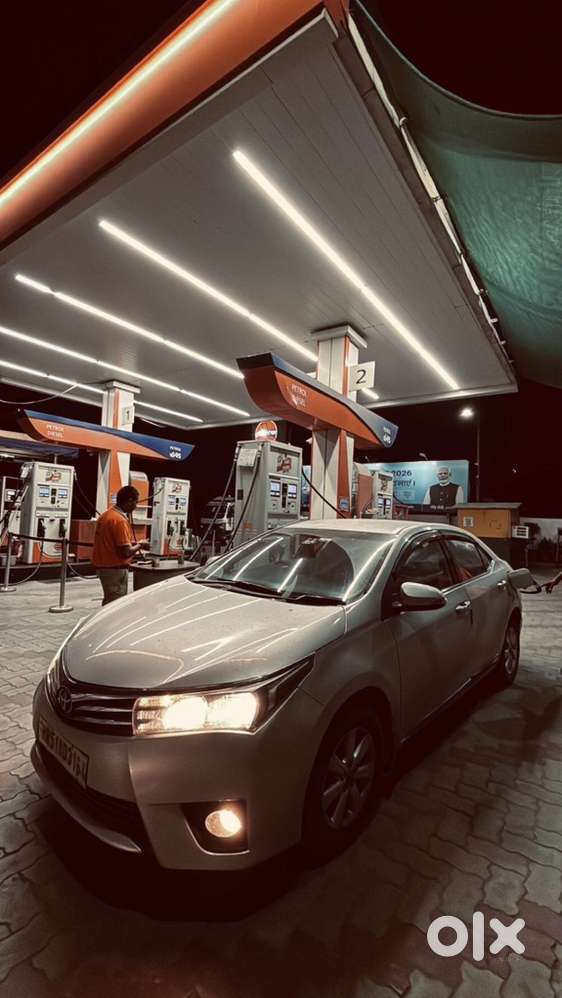 Toyota Corolla Altis 2015
