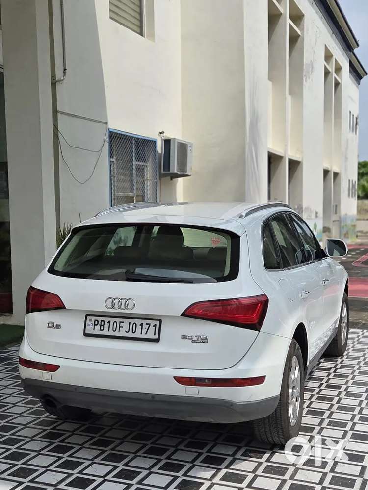 Doctor's Audi Q5 Premium 2015