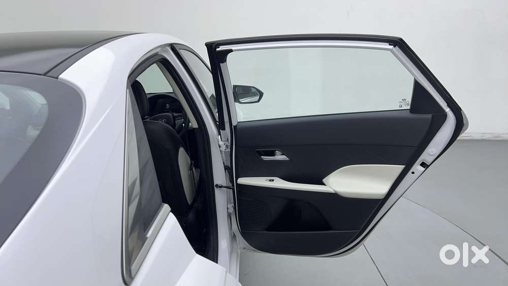 Hyundai Verna 1.5 Sx Petrol Mt, 2025, Petrol