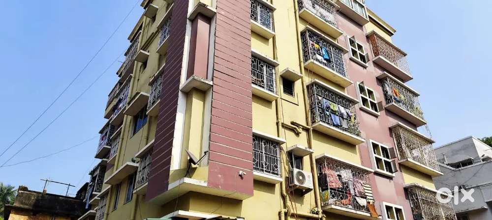 2BHK FLAT FOR SALE AT BEHALA MANTON घर और