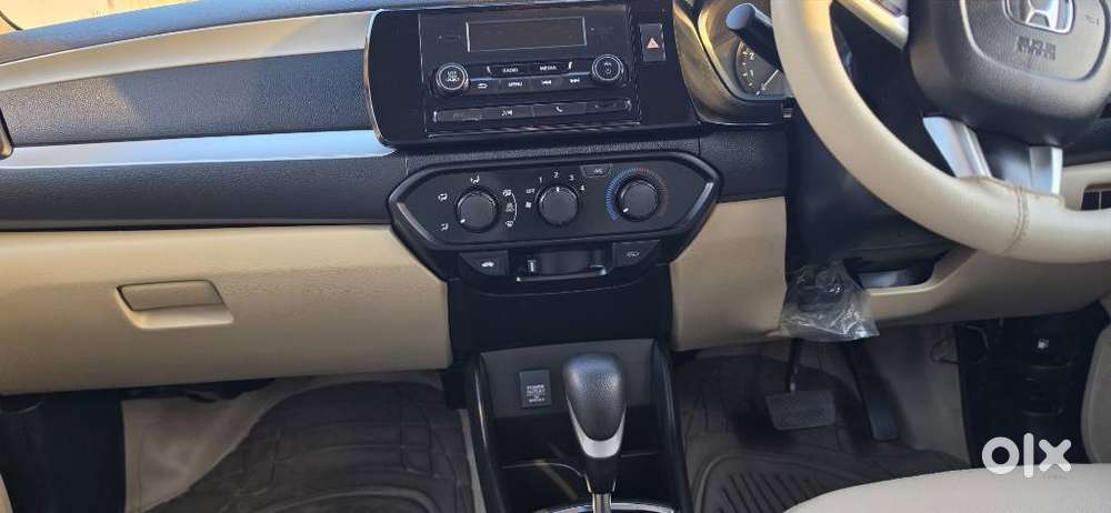 Honda Amaze, 2022, Petrol