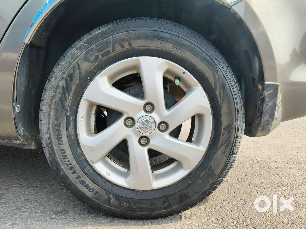 Maruti Suzuki Swift Dzire 1.3 Vxi, 2016, Petrol