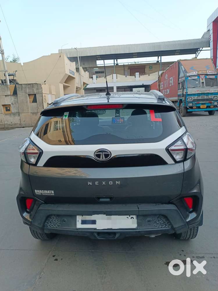 Tata Nexon 1.5 Revotorq Xz Plus Dual Tone, 2023, Petrol