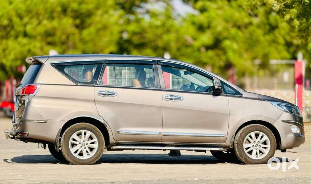 Toyota Innova Crysta 2.4 V 7 Str, 2018, Diesel